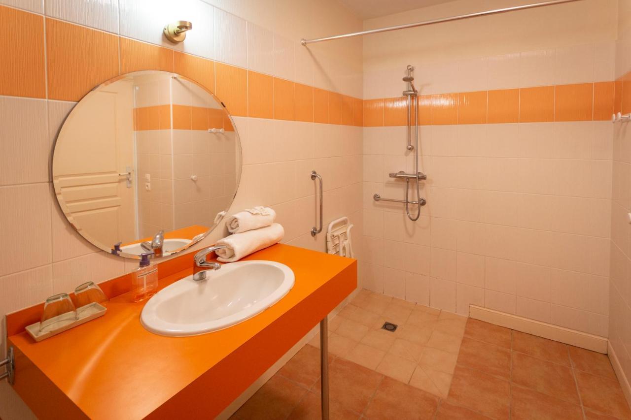La Haye Gites Et Chambre D'Hotes Avrillé Exteriör bild
